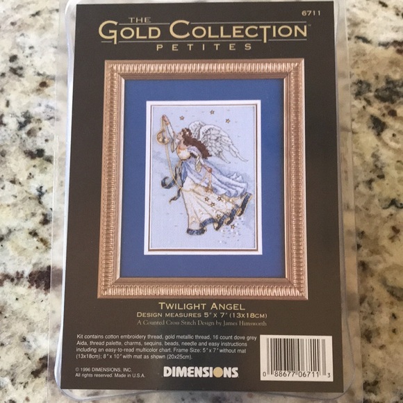 The Gold Collection Petites Twilight Angel Cross Stitch Embroidery Kit 1996 - Picture 1 of 5